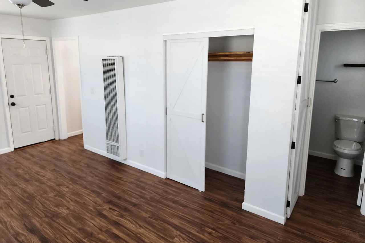 4723 Polk Ave - Photo 2 of 14