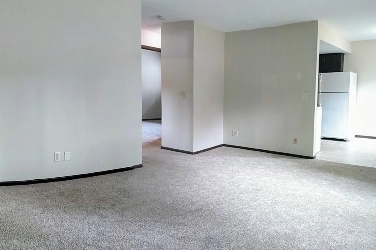 414 10th Ave S - Photo 2 of 17