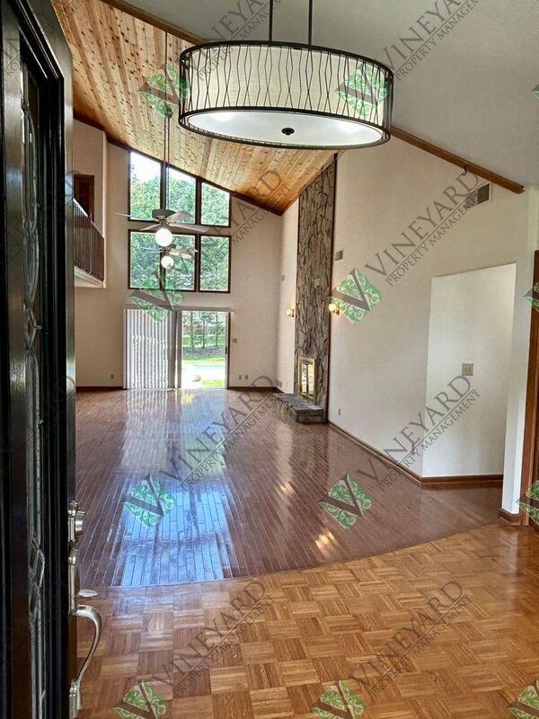 115 Nesbit Ferry Pl - Photo 3 of 33