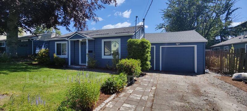 11122 Se 30th Ave - Photo 4 of 29