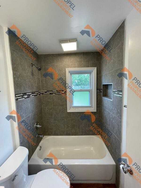 7840 Forrestway Dr - Photo 3 of 4