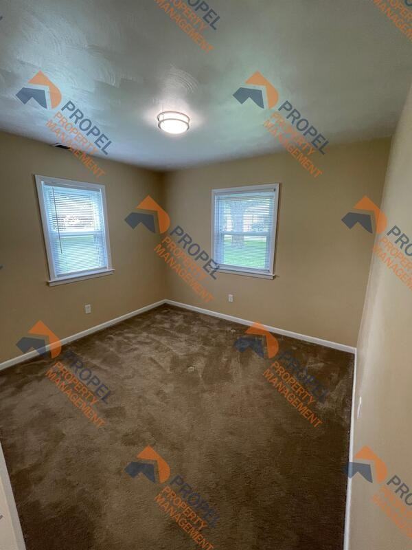 7840 Forrestway Dr - Photo 2 of 4