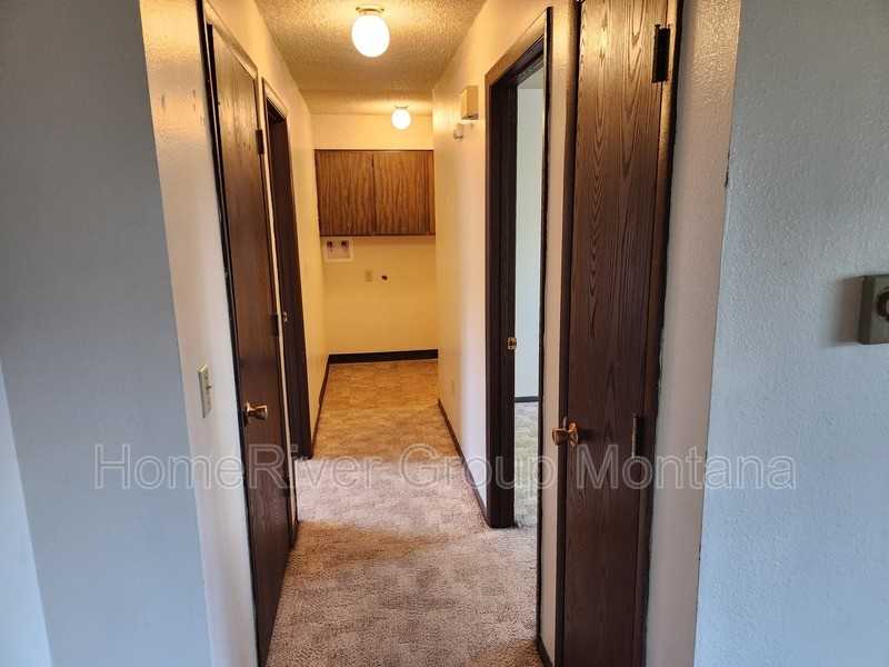 2308 Hillview Ct #4 - Photo 5 of 13