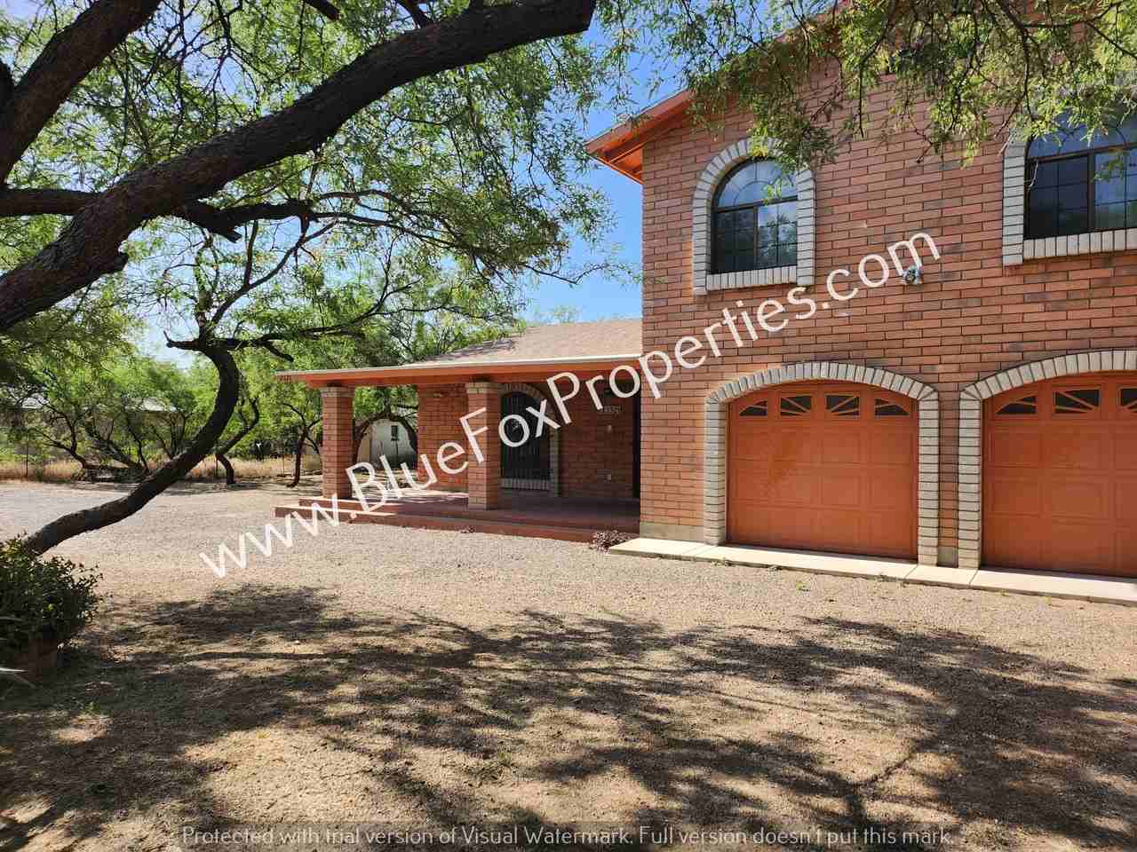 2321 W Nebraska St - Photo 2 of 22