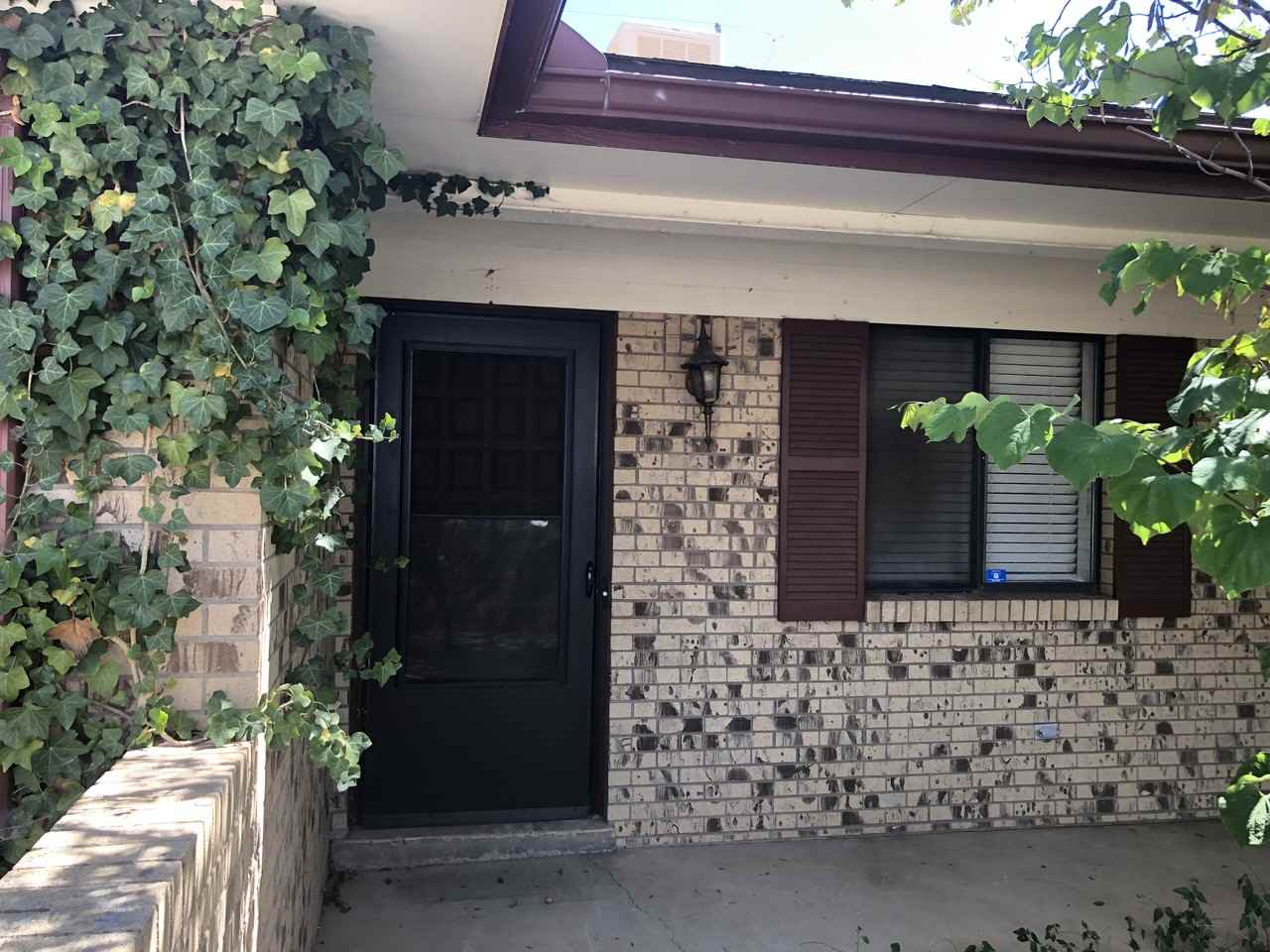 9408 Northridge Ave Ne - Photo 3 of 21