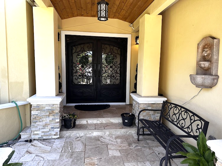 1188 Miller Ave - Photo 2 of 35