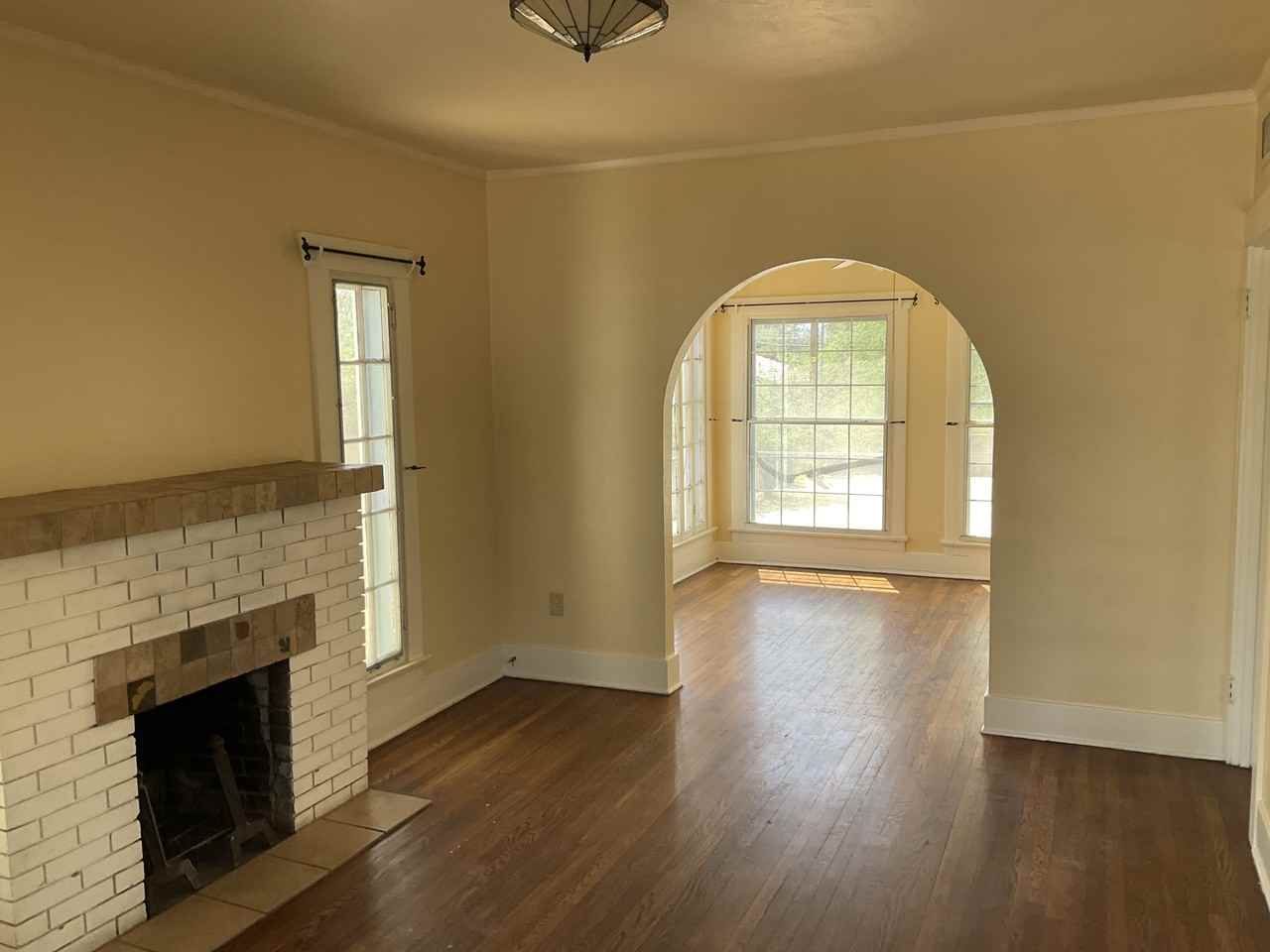 1321 N Euclid Ave - Photo 6 of 32