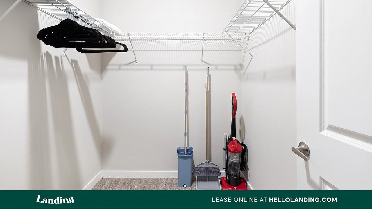 393 John's Road NW - Photo 5 of 50