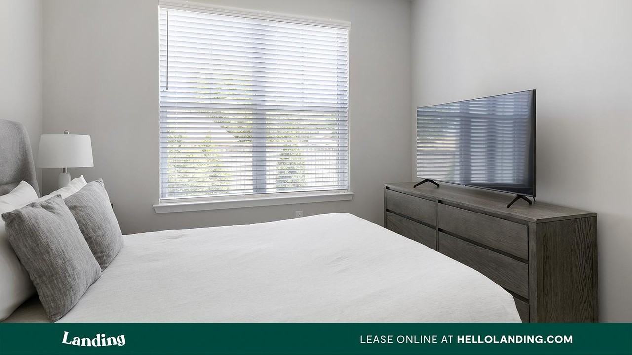 393 John's Road NW - Photo 4 of 50