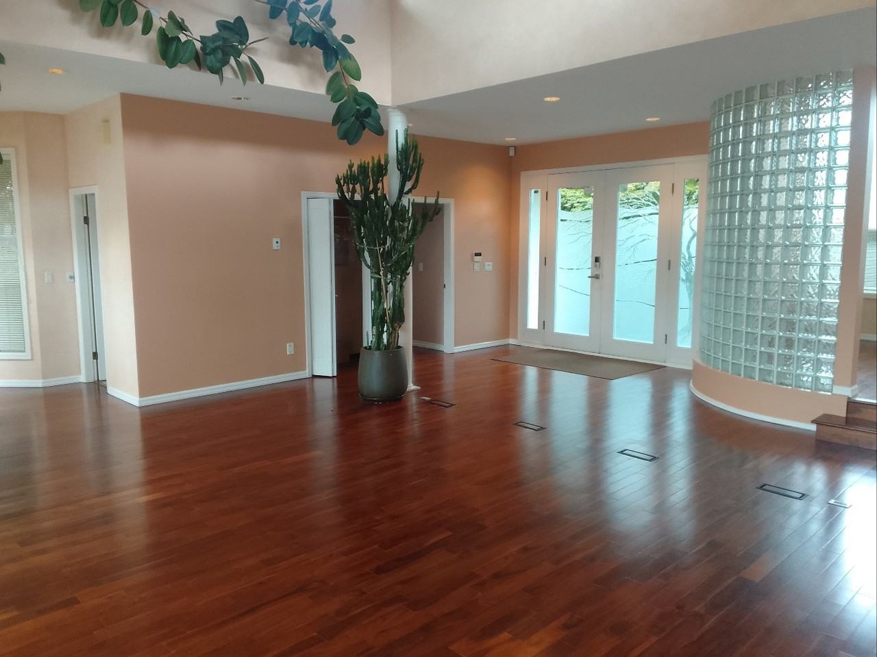 726 Guiltner Street - Photo 4 of 19