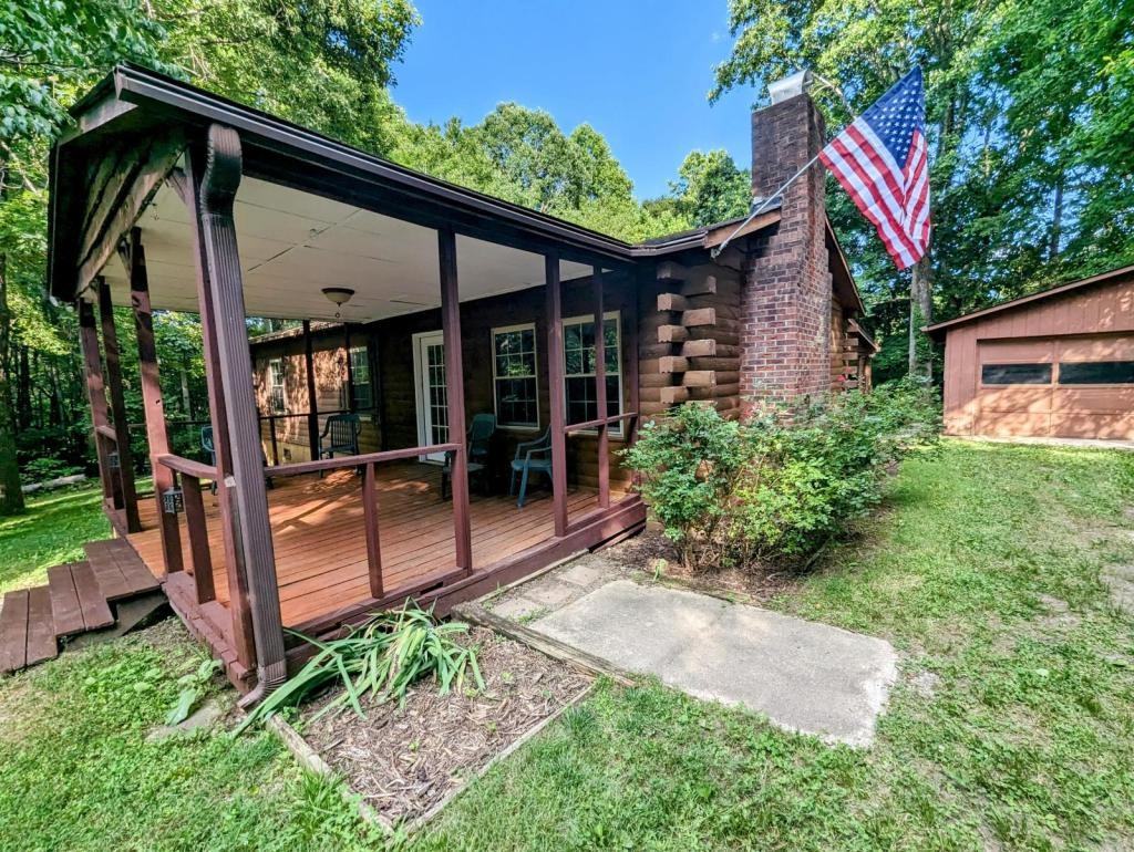 747 S Ingleside Farm Rd - Photo 3 of 21