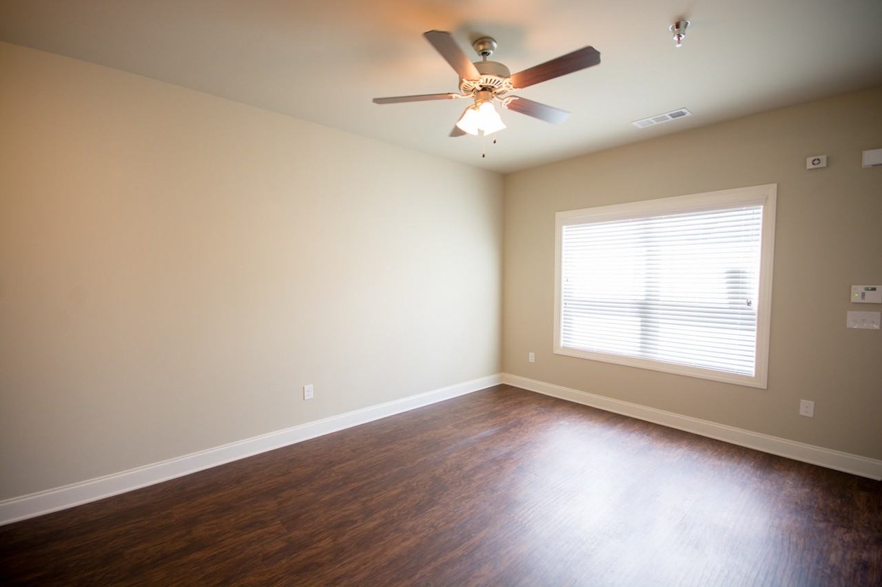 232 Epps Bridge Rd #13F - Photo 4 of 16