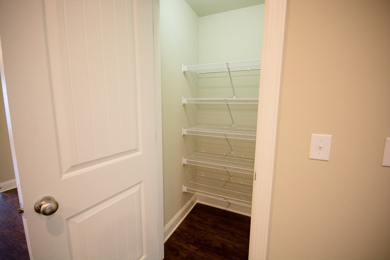 232 Epps Bridge Rd #13F - Photo 6 of 16