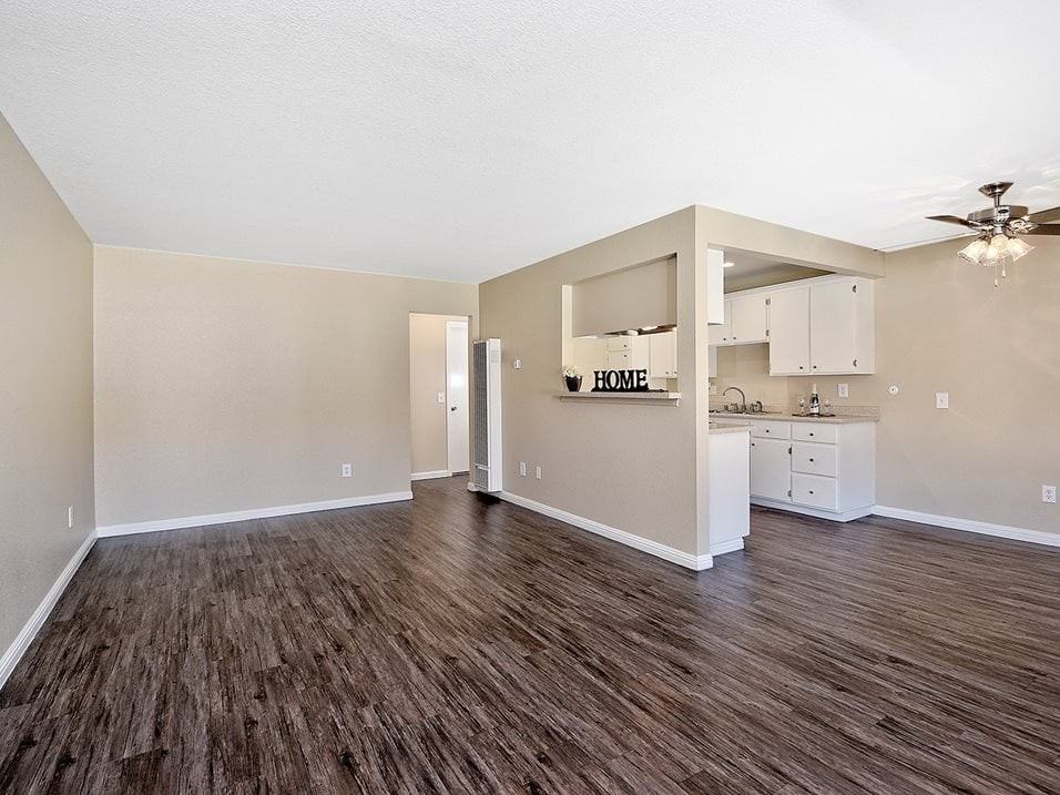 BROOKFIELD - Photo 7 of 27