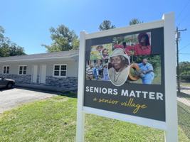 featured image of 727 Branch St #5