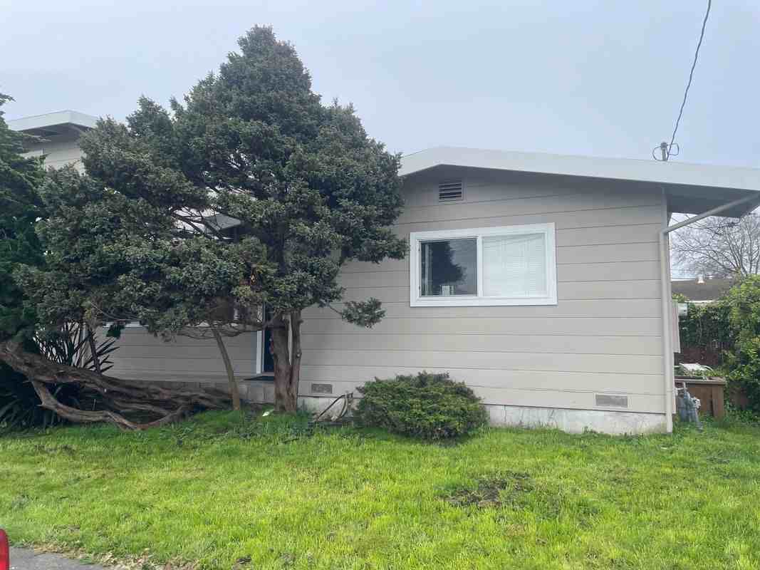 2160 Newburg Rd - Photo 3 of 21