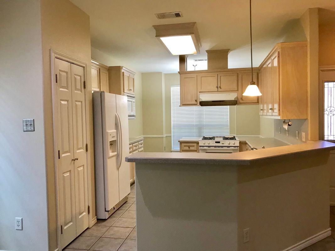 204 Meir Ln - Photo 3 of 9