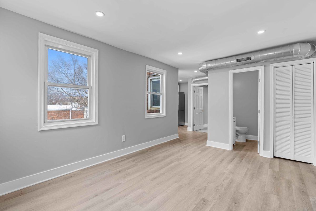 517 7th St Ne - Photo 2 of 13