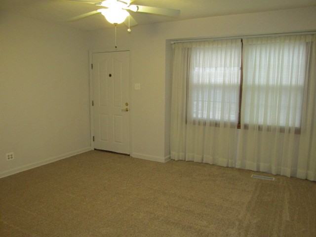 9800 Chesterton Dr - Photo 2 of 13