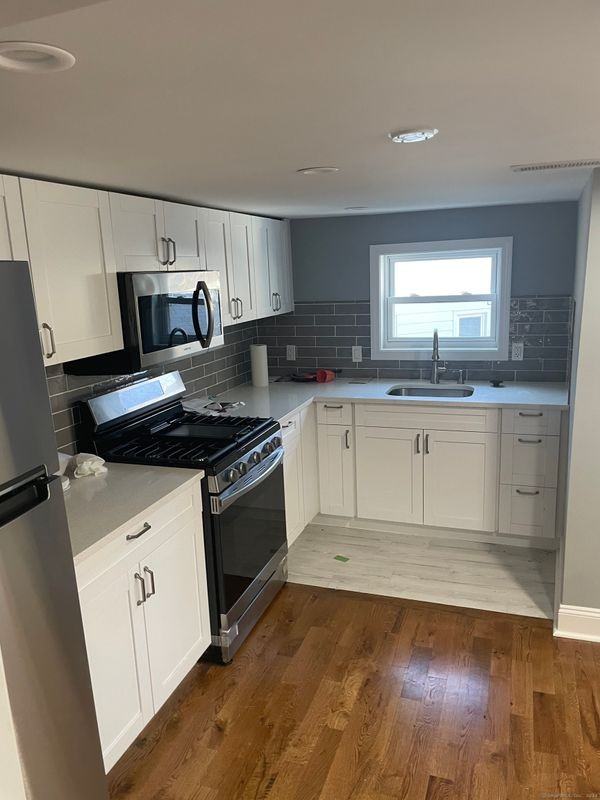 79 Ford St - Photo 2 of 14