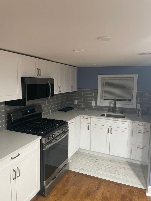 79 Ford St - Photo 3 of 14