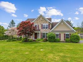 featured image of 2190 Beechwood St