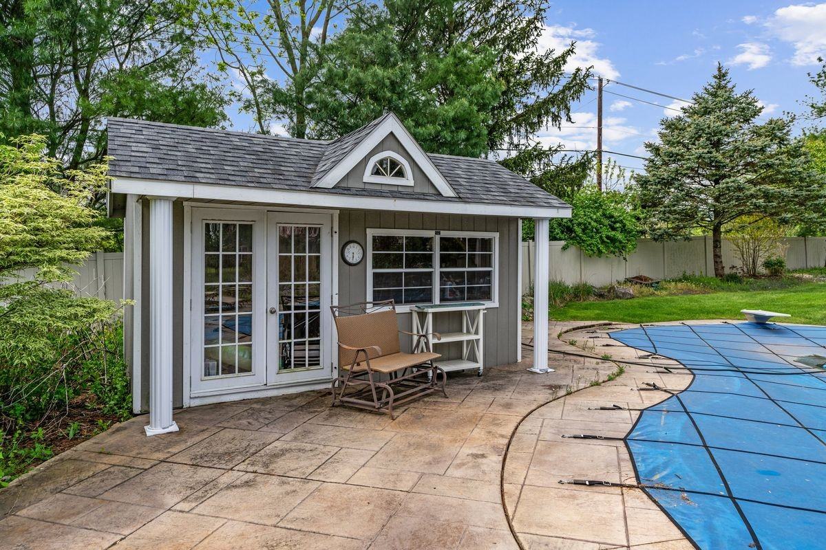 2190 Beechwood St - Photo 7 of 25