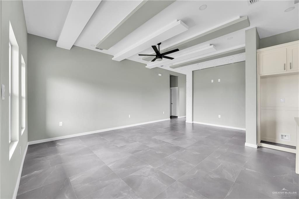 310 Frankie Ave - Photo 3 of 11