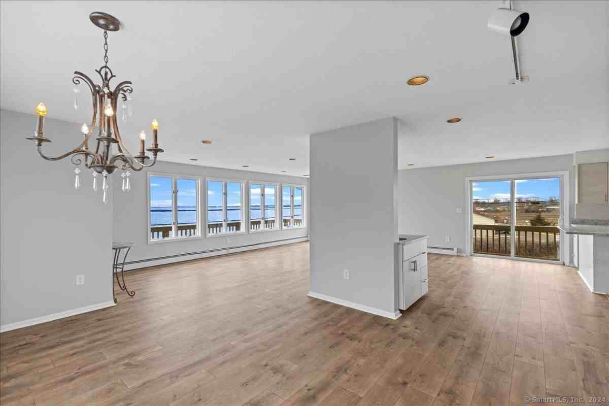 211 Morgan Ave - Photo 2 of 24