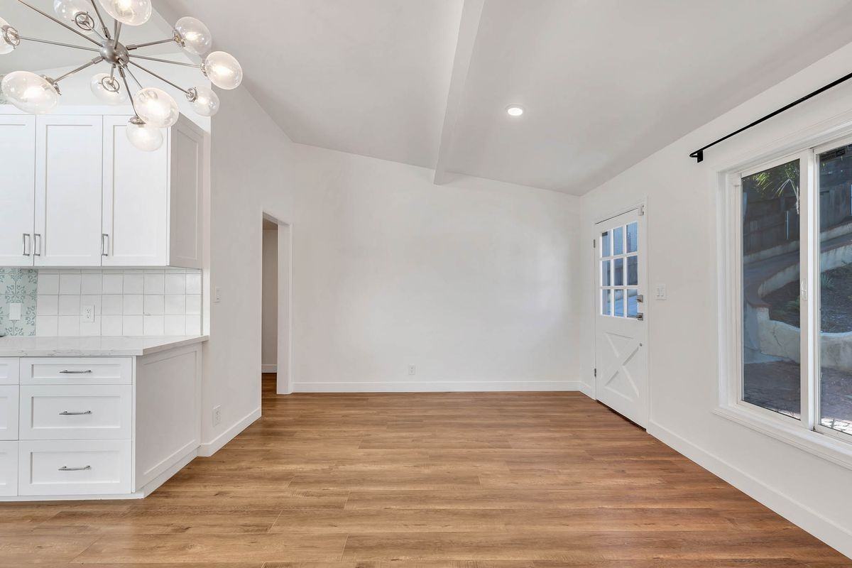 5338 Campo Rd - Photo 6 of 24