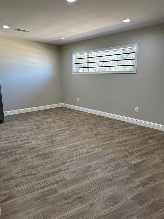 5420 Aldine Bender Rd - Photo 2 of 8