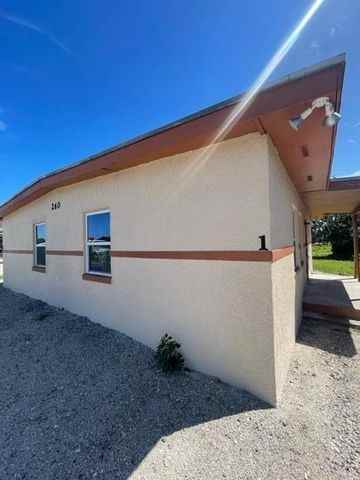 260 Nw 11th Ave Apt 1 - Photo 2 of 17