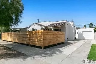 175 E Pleasant St - Photo 3 of 13