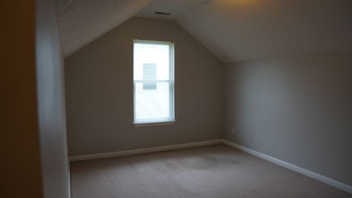 4208 Belmont Ct - Photo 2 of 17