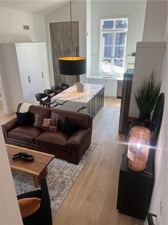 360 2nd Street - Photo 6 of 25