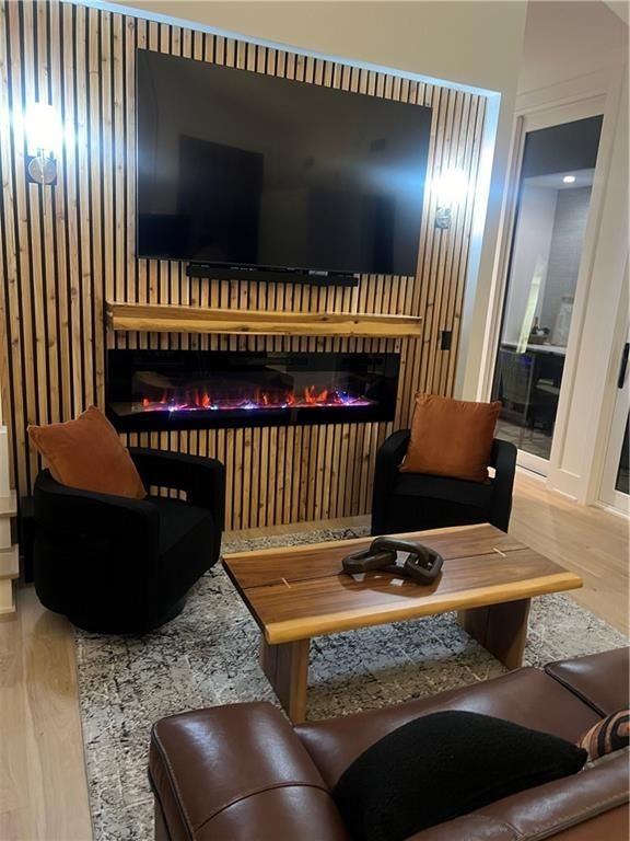 360 2nd Street - Photo 7 of 25