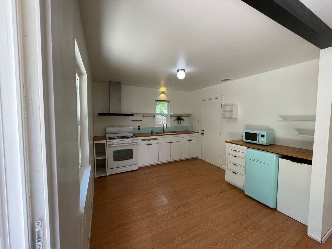 4281 65th St - Photo 7 of 16