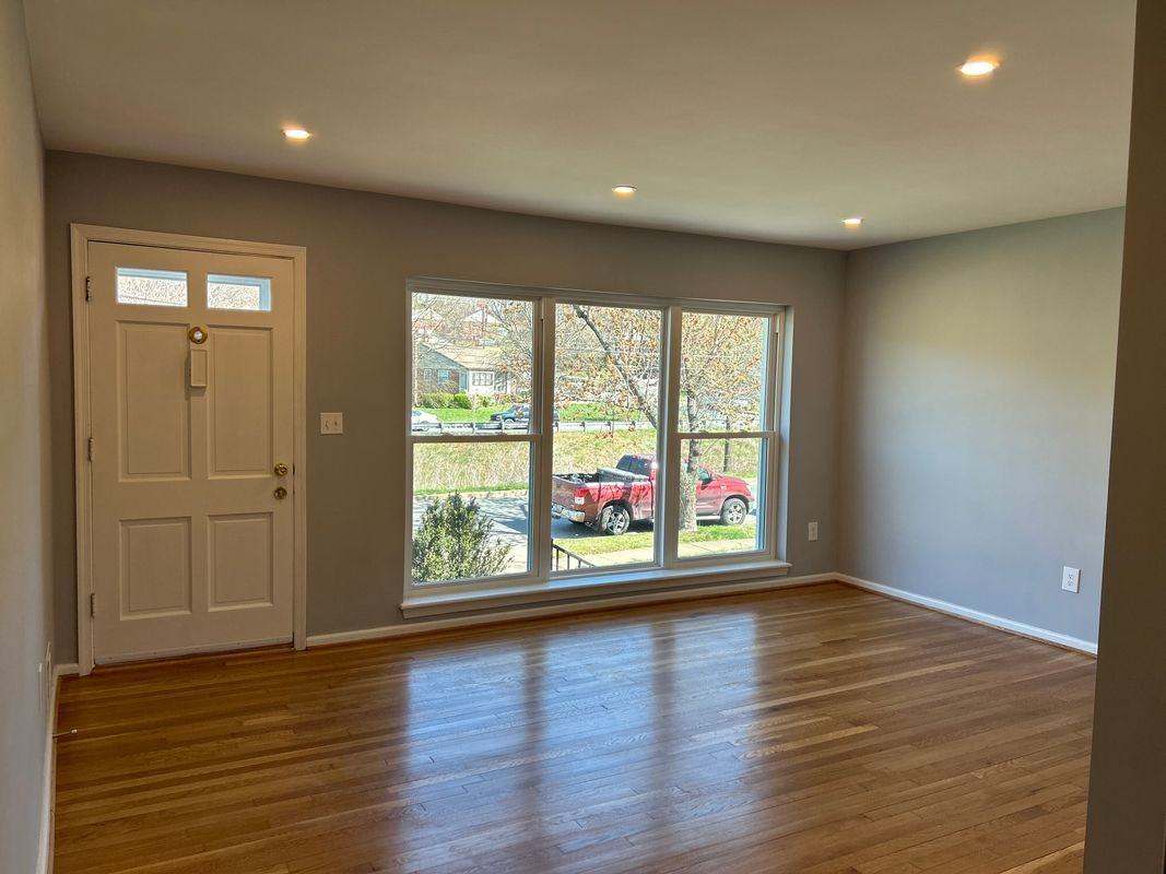 8305 Carrollton Pkwy - Photo 3 of 15