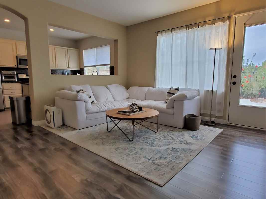 122 Sienna Rdg - Photo 2 of 13