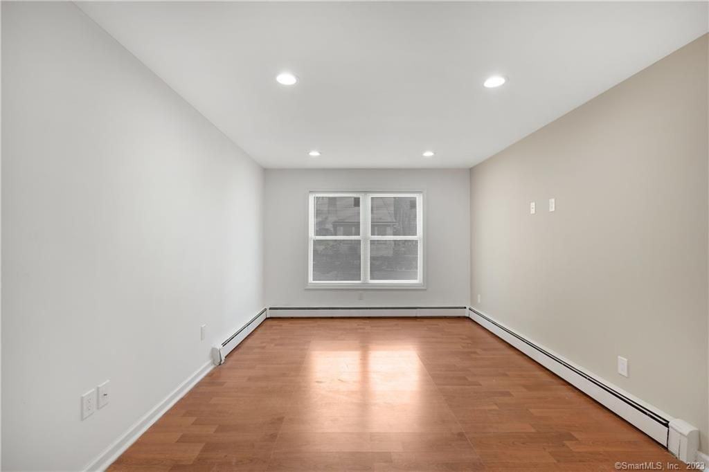 1785 Boston Ave ##3 - Photo 2 of 15