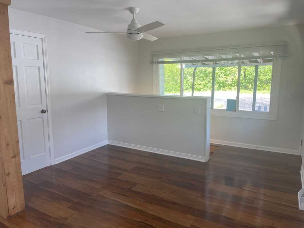 11401 W 123rd St - Photo 3 of 11