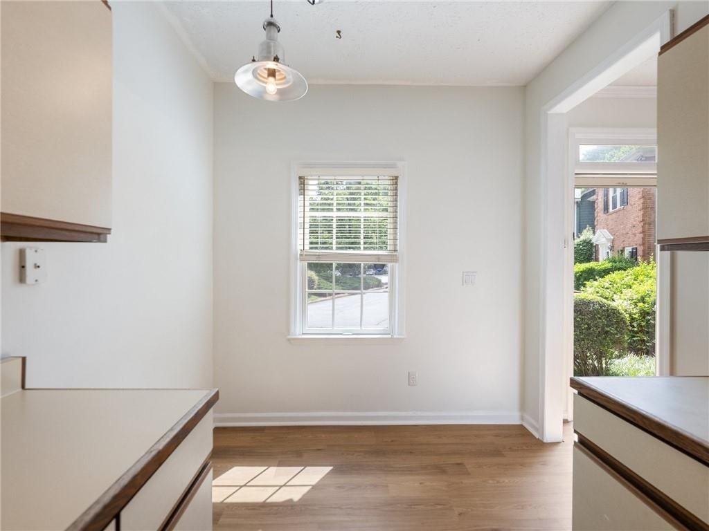 4024 Elm St - Photo 3 of 22