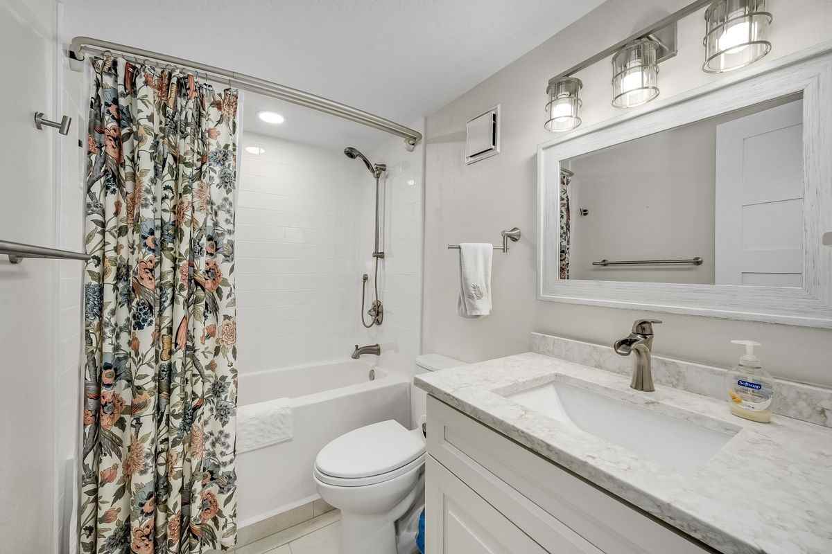 3220 River Villa Way - Photo 3 of 18