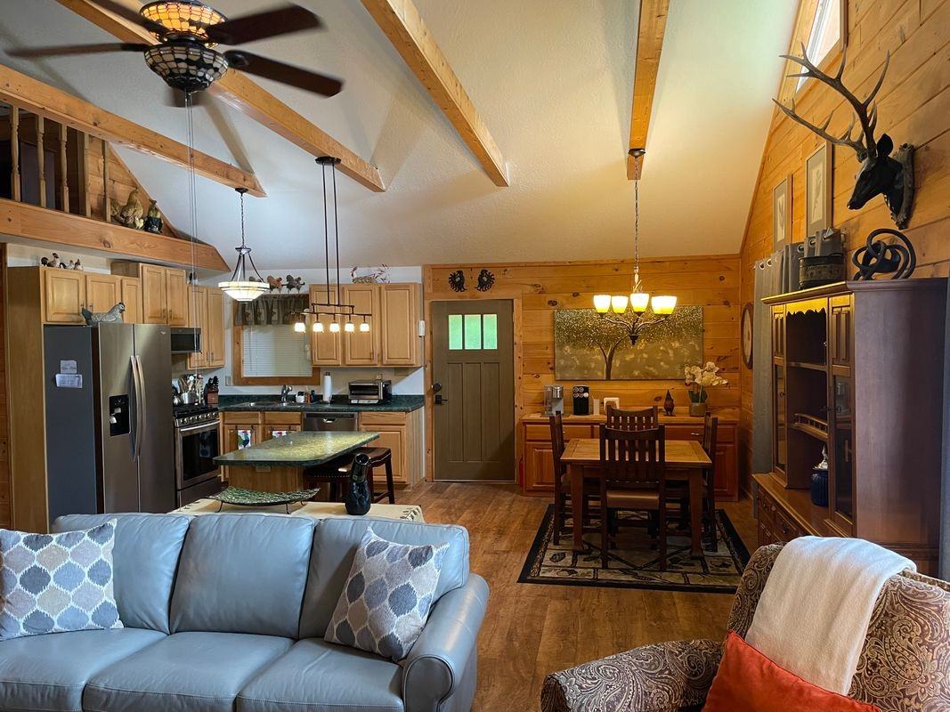 119 Glenview Ln - Photo 2 of 14