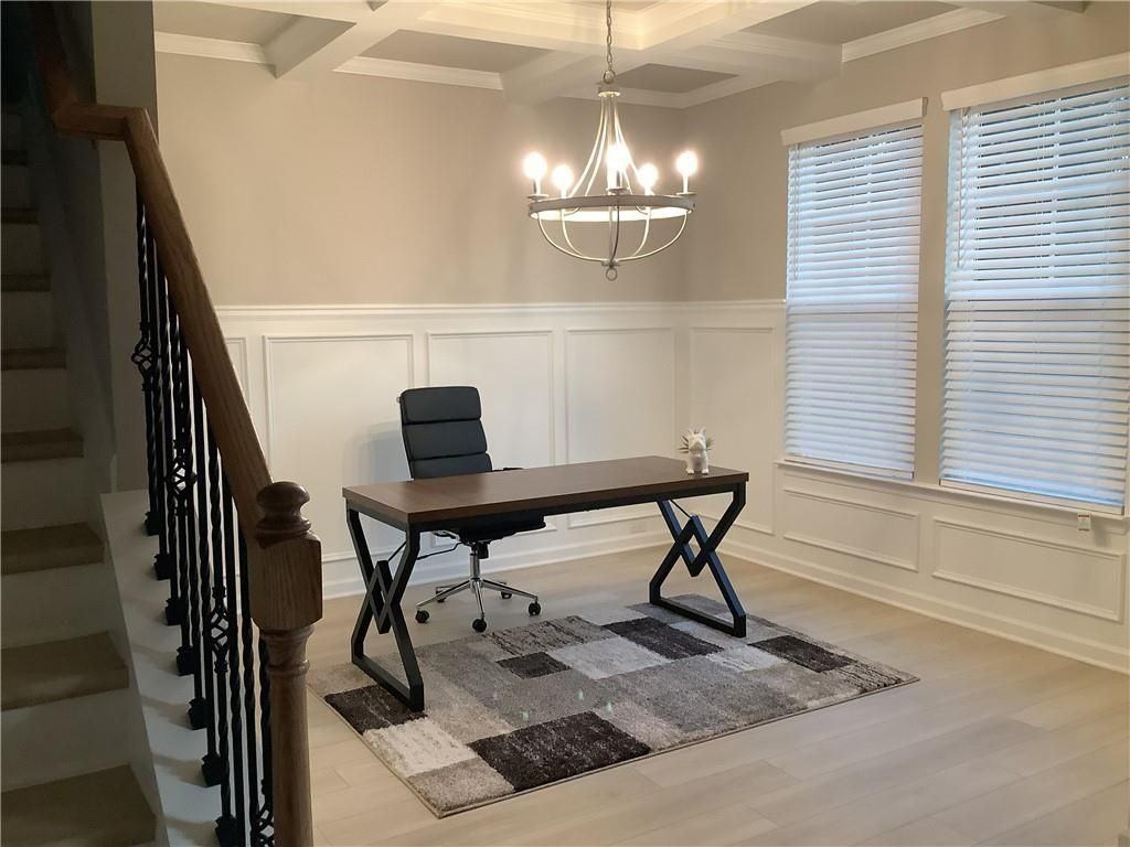 867 Orwell Dr - Photo 2 of 21