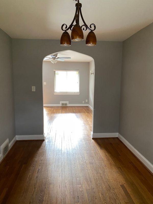 24 Anacostia Rd Ne - Photo 2 of 23