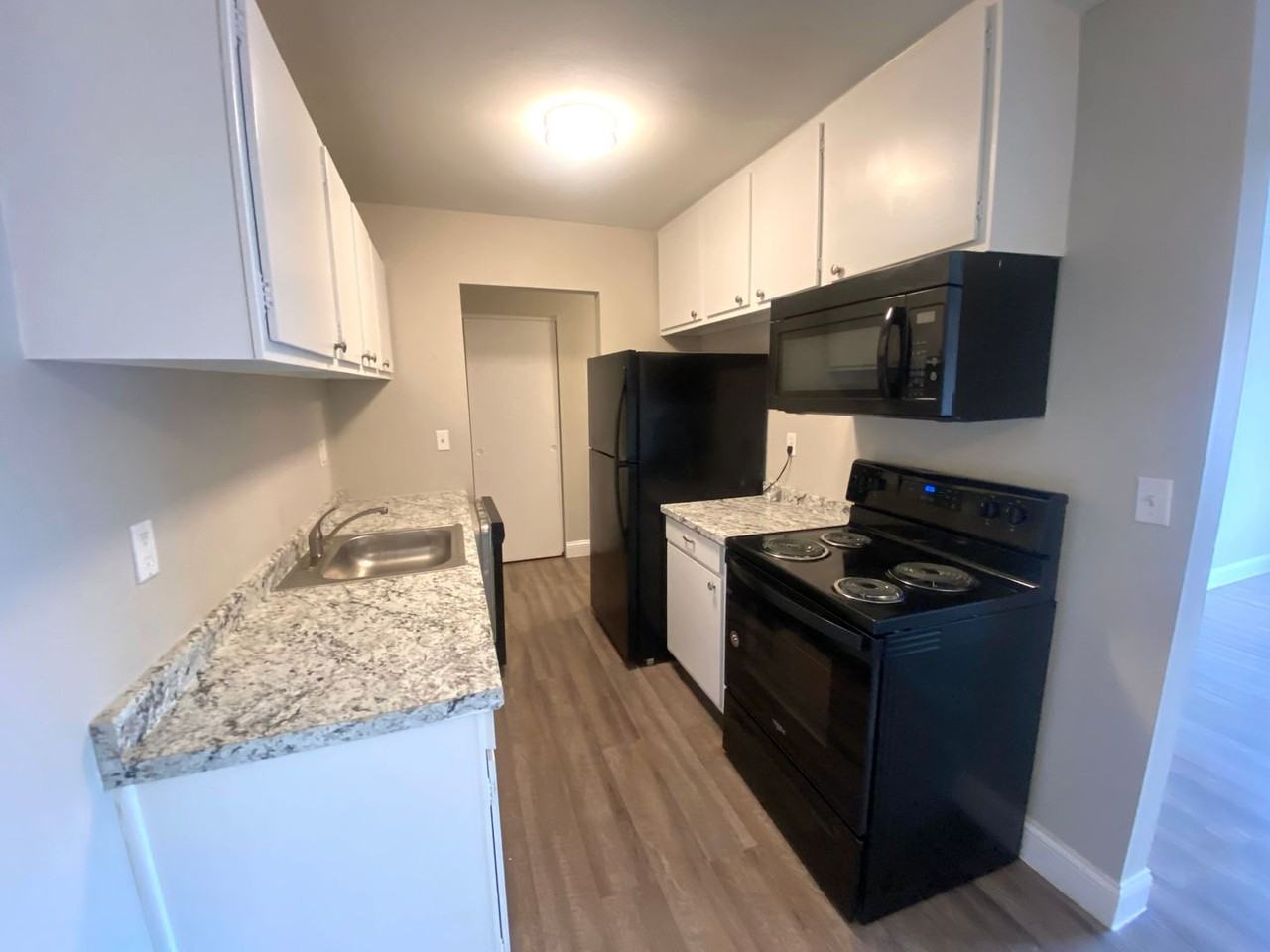 Peoria Flats - Photo 4 of 19