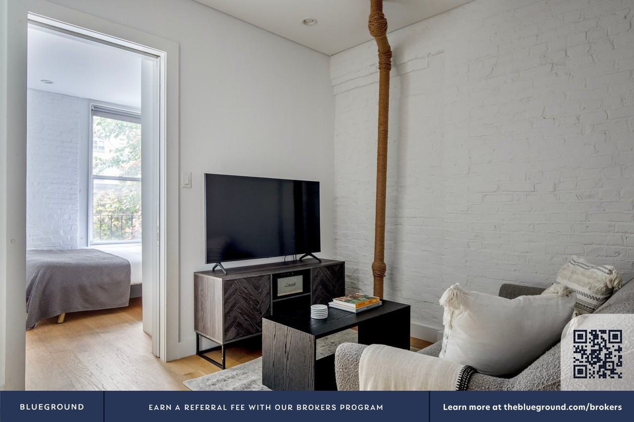 7 Rivington Street - Photo 5 of 37