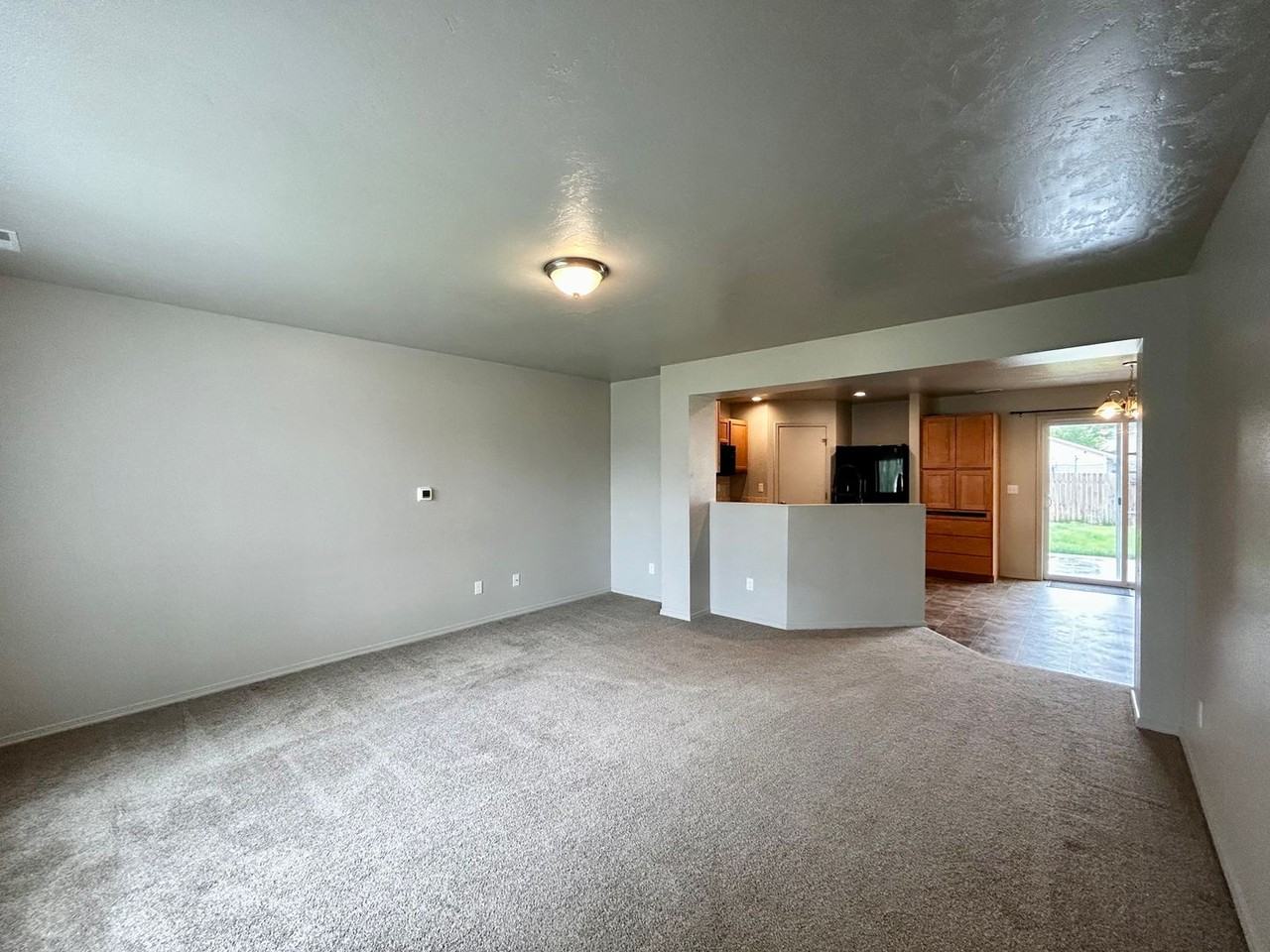 119 E Walcott Lake Dr - Photo 2 of 26