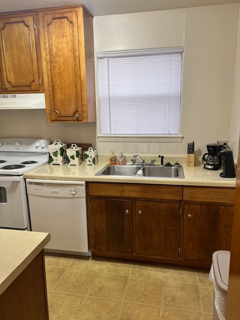 3148 Nw Cache Rd #130 - Photo 7 of 16